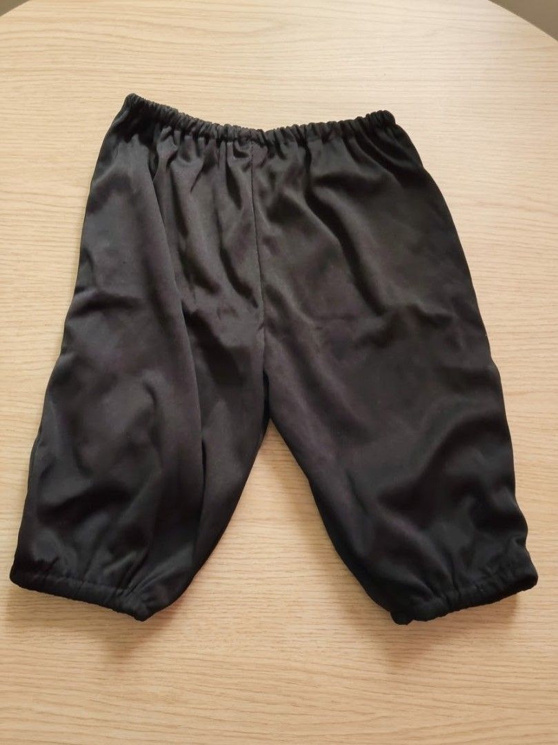 Toddler King Costume Size S (Category: Babies & Kids Fashion) located in Paranaque City. Submitted by zav_exlusive (Listing ID 1470350653, Image 3). Description: Complete king costume for toddlers. Size small, fits 92-104 cm. Includes long sleeve blue tunic with crest graphic, black elastic pants, and red cape with faux ermine trim no belt included. Condition: Well used Issue: cracked print (see last pic for reference).