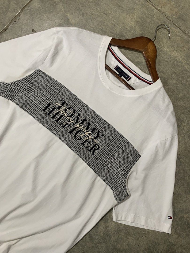 Tommy Hilfiger Needle Punch Check Panel Tee (Category: Tshirts & Polo Shirts ) located in Tibiao. Submitted by notaveragethrift (Listing ID 1470497116, Image 3). Description: Width- 21.5 Length- 28.5 CR- 9.8/10 or better Excellent Condition Need wash No issue.