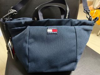 （分類：）位於 。 由 cheery.twinkle 提交（商品編號 1470389105，圖片 1）。簡介： 。