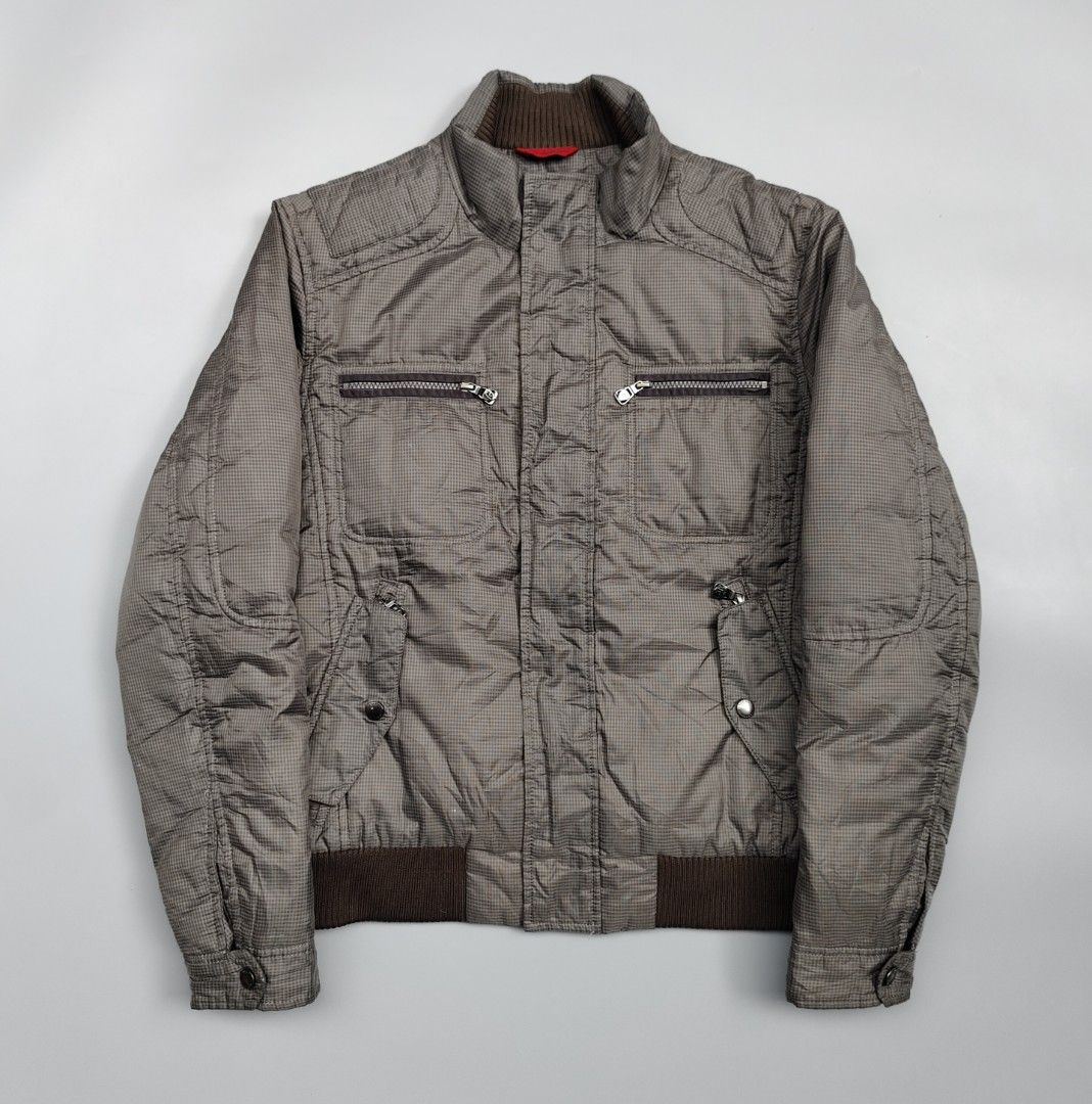 Tonino Lamborghini padded bomber jacket (Category: Coats, Jackets and Outerwear) located in Baguio. Submitted by archival_thrifted.ph. (Listing ID 1470461978, Image 1). Description: FOR SALE‼️ .TONINO LAMBORGHINI PADDED BOMBER JACKET . EXCELLENT CONDITION .SMALL ON TAG CAN FIT MEDIUM .PHP 1580 PLUS SF .❌❌ COP/COD .MOP GCASH .COURIER J&T .BAGUIO AREA .DM FOR SURE BUYER TY.