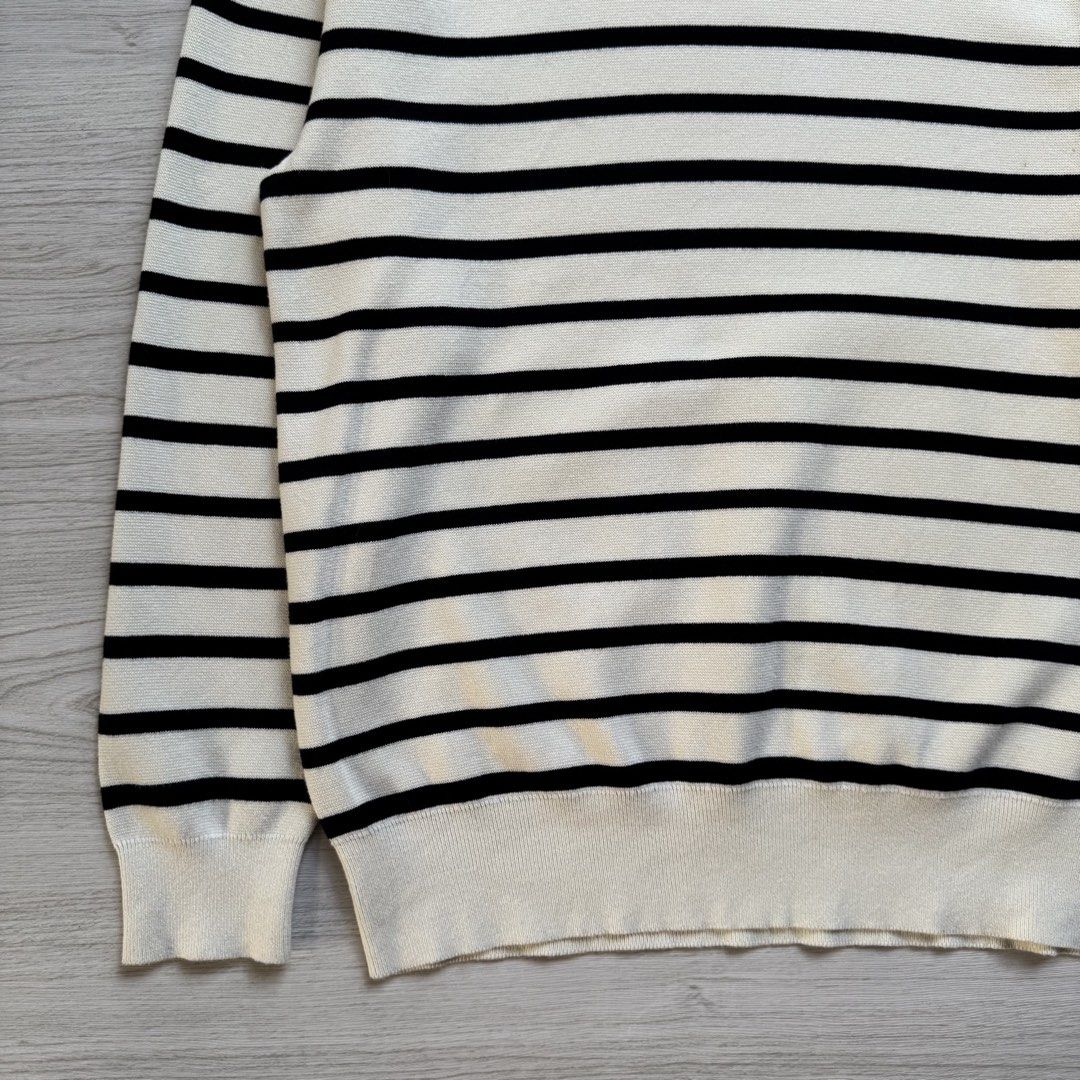 Topten Striped Knit Sweater (Category: Coats, Jackets and Outerwear) located in Zamboanga. Submitted by rustic.rev (Listing ID 1470503333, Image 3). Description: Topten Striped Crewneck Knit Sweater Like new condition Tagged: 100 fits M Actual Measurements: Pit to pit: 21” Length: 26.5” Shoulders: 19” Sleeves length: 23.5”.