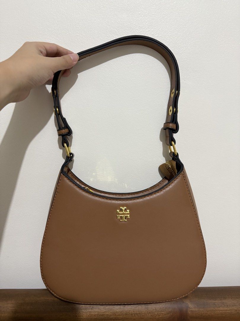 Tory Burch Bag (Category: Shoulder Bags) located in Marilao. Submitted by lovely.loot (Listing ID 1470394697, Image 1). Description: .