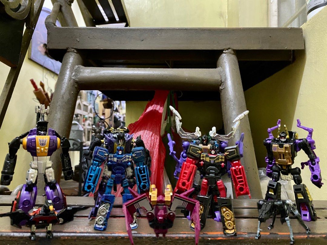 Transformers Decepticons Tapes Insecticons set (Category: Action & Battle Toys) located in Quezon City. Submitted by tarsem_singh (Listing ID 1470369061, Image 1). Description: Please read carefully For sale 6k set Set of 9 Laserbeak Rumble Ratbat Frenzy Ravage Bombshell Hardshell Shrapnel Kickback 3.75 inches wysiwyg no box Hardshell and Rumble repaint Insecticons added chrome Payment thru gcash bank transfer Shipping delivery fee shouldered by 