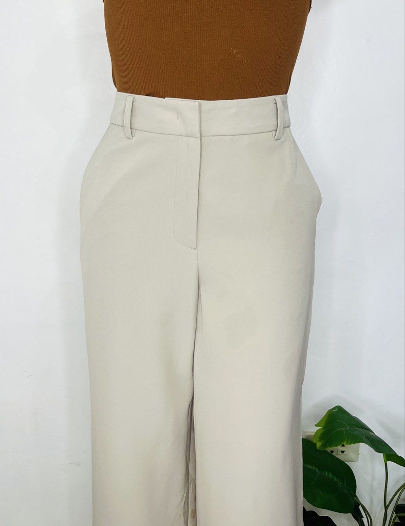 Trouser Pants | S: 28-29 (Category: Jeans) located in Manila. Submitted by bengirlclothing (Listing ID 1470488648, Image 3). Description: - Color: Neutral beige (goes with any outfit) - Size: Waist 28-29, Length 40.