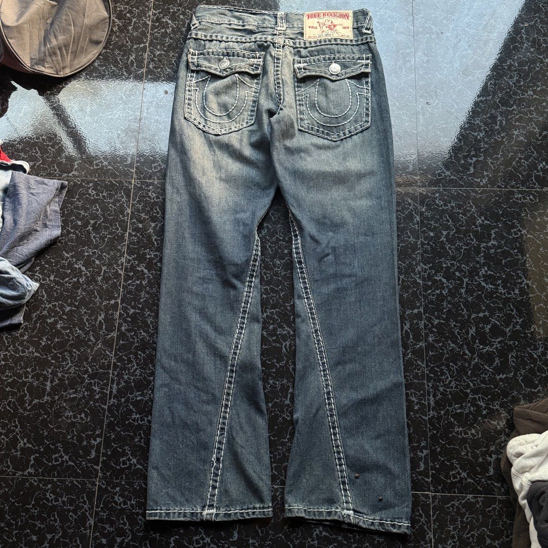 True Religion Bootcut (Category: Jeans) located in Ozamiz City. Submitted by vanouy (Listing ID 1470353173, Image 1). Description: 32 waist 41 length 9 hem.