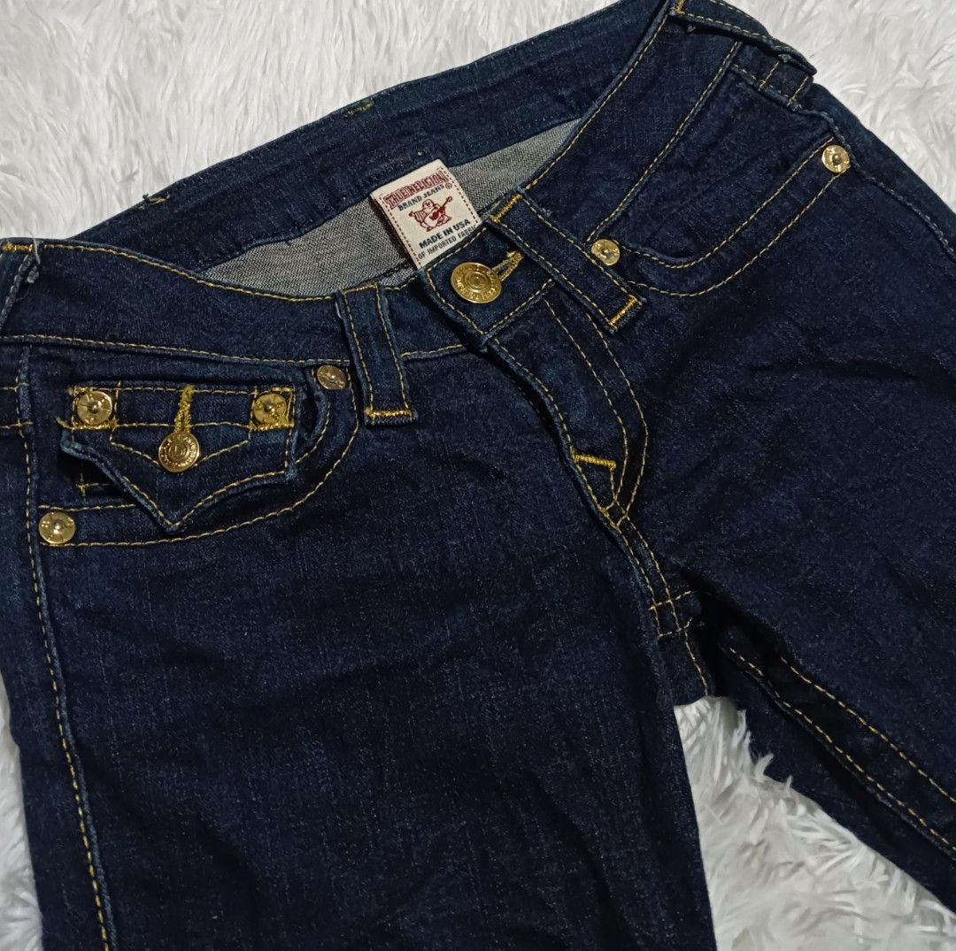 True Religion Jeans (Category: Jeans) located in Ozamiz City. Submitted by meshthrift11 (Listing ID 1470423710, Image 3). Description: bnew condition size 26-27 stretchable length 38.