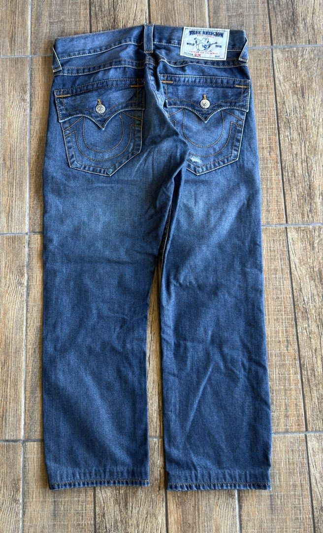 TRUE RELIGION PANTS (Category: Jeans) located in Manila. Submitted by urban-vintage_2 (Listing ID 1470391902, Image 1). Description: ISSUE: SEE THE PICS FOR ISSUE (NEED WASH) MOP :GCASH (NO COD) SHIP VIA: LALAMOVE & J&T LOCATION: PASIG CITY LENGTH: 37 WIDTH : 31 ON TAG 34.