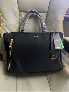 （分類：）位於 。 由 bellezza. 提交（商品編號 1470429992，圖片 1）。簡介： 。