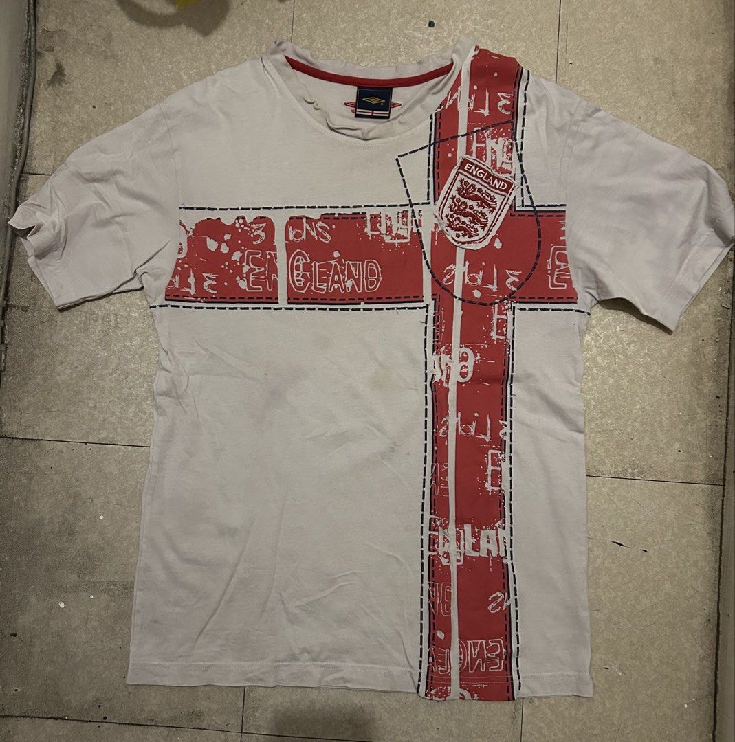 Umbro England Shirt (Category: Tshirts & Polo Shirts ) located in Taguig. Submitted by morningstar.to (Listing ID 1470493818, Image 1). Description: Issue: Bacon neckline.