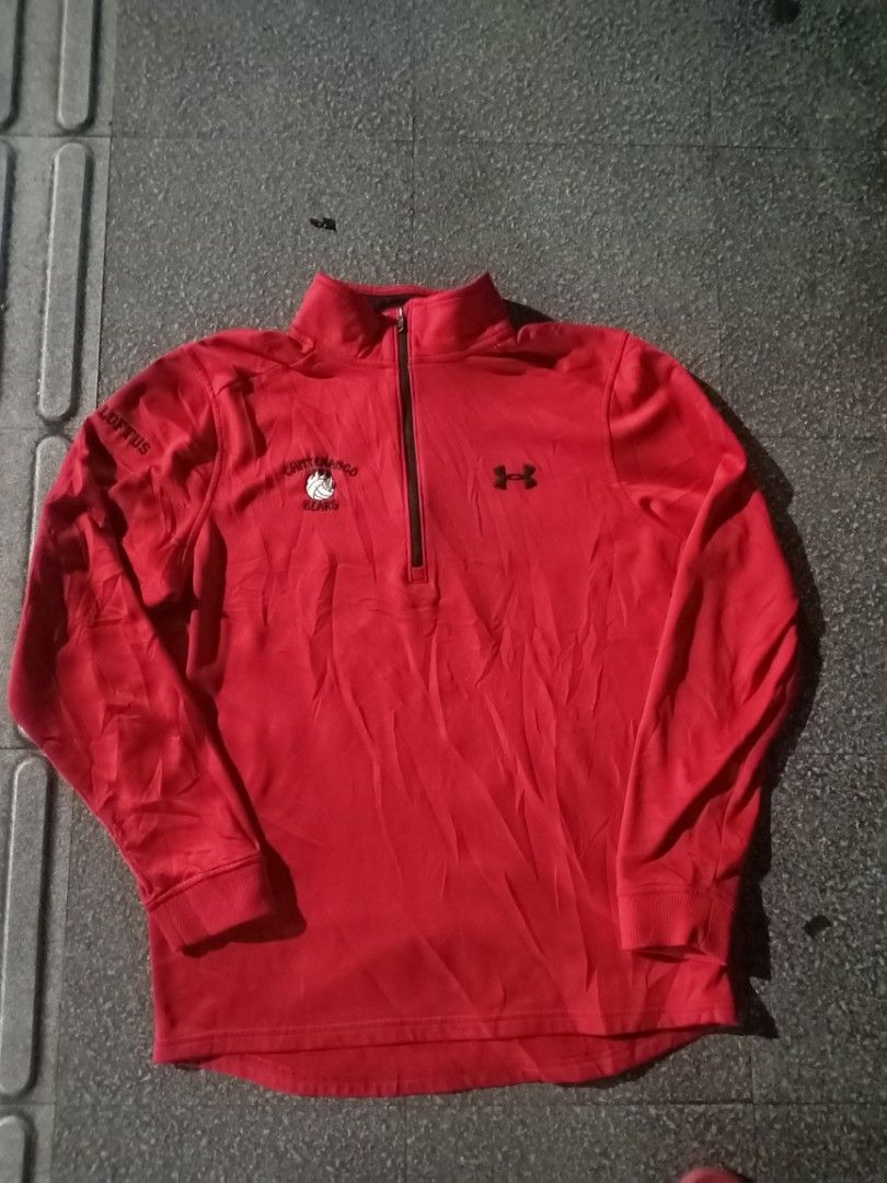 UNDER ARMOR (Category: Sleep and Loungewear) located in Pasig City. Submitted by thrifttofit (Listing ID 1470507517, Image 1). Description: UNDER ARMOR IMBROID PATCH SIZE M TO L CONDITION 9/10 L-26 W-23.5 PASIG CITY.