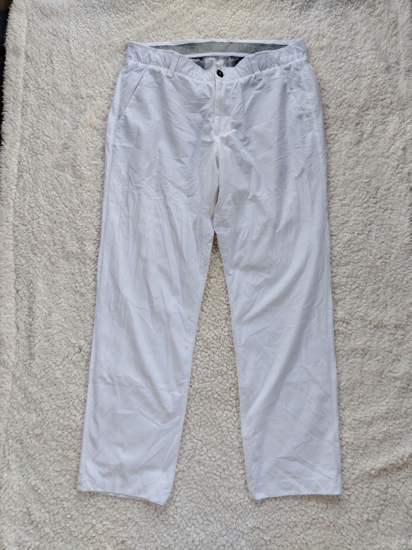 UNDER ARMOUR GOLF/CASUAL (Category: Trousers) located in Don Carlos. Submitted by thriftnidodong_23 (Listing ID 1470478923, Image 2). Description: SIZE 33 LENGTH 38.5 AS NEW CONDITION COLOR RATE 10 NEED WASH.