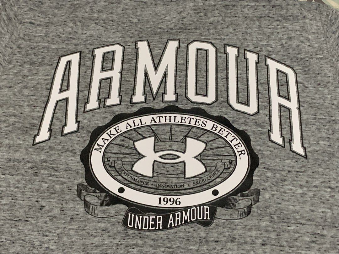 Under Armour hooded shirt (Category: Activewear) located in Santa Rosa. Submitted by ultraman.gems (Listing ID 1470446202, Image 1). Description: brand new, fr US, no issue, US medium - 21w 28L (pasok sa mga asian Large) 2 front kangaroo pocket malambot tela, hindi makapal hindi manipis last price posted - free jnt shipping nuvali to tagaytay .