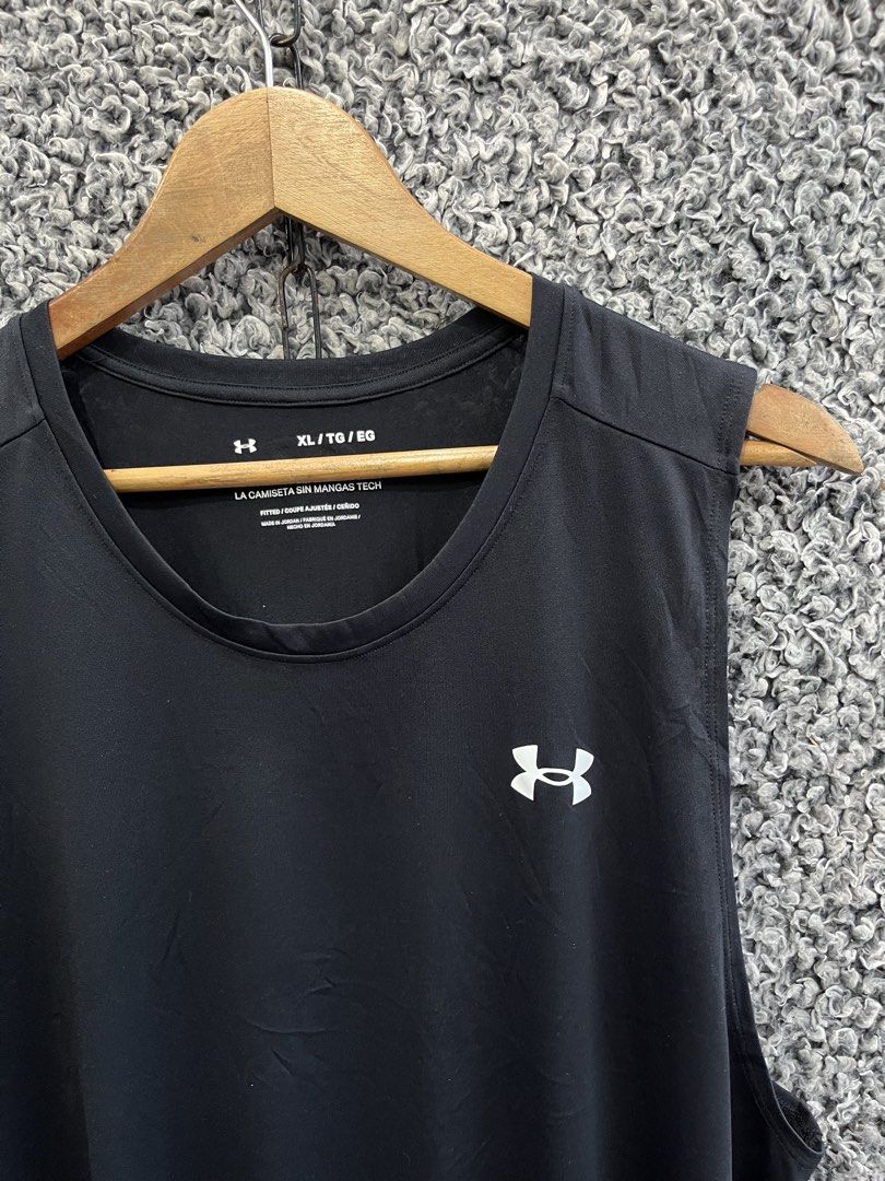 Under Armour Men's Tech Tank Top. | Size XL (Category: Tshirts & Polo Shirts ) located in General Trias. Submitted by zrchustle.604 (Listing ID 1470501734, Image 2). Description: Under Armour Men's Tech Tank Top. It features lightweight, quick-drying UA Tech™ fabric designed for training and workout comfort, styled with a classic crew neck and the signature logo on the left chest..