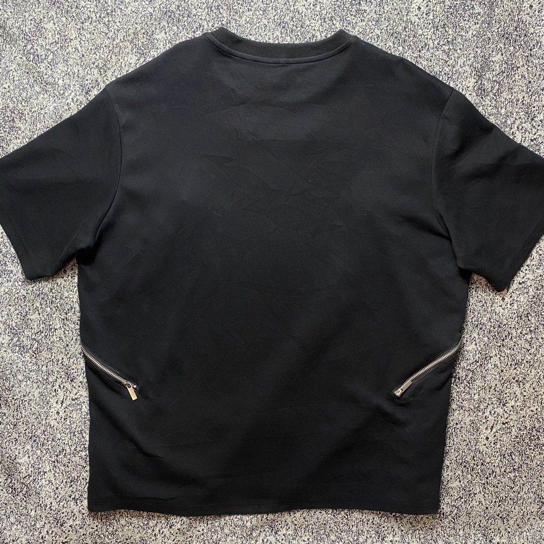 Unfollow multi zip tees (Category: Formal Shirts) located in Quezon City. Submitted by semantaryrave (Listing ID 1470449328, Image 2). Description: Unfollow multi zip oversize Size XL Good condition Width- 26 Length-31 Dm purchase .