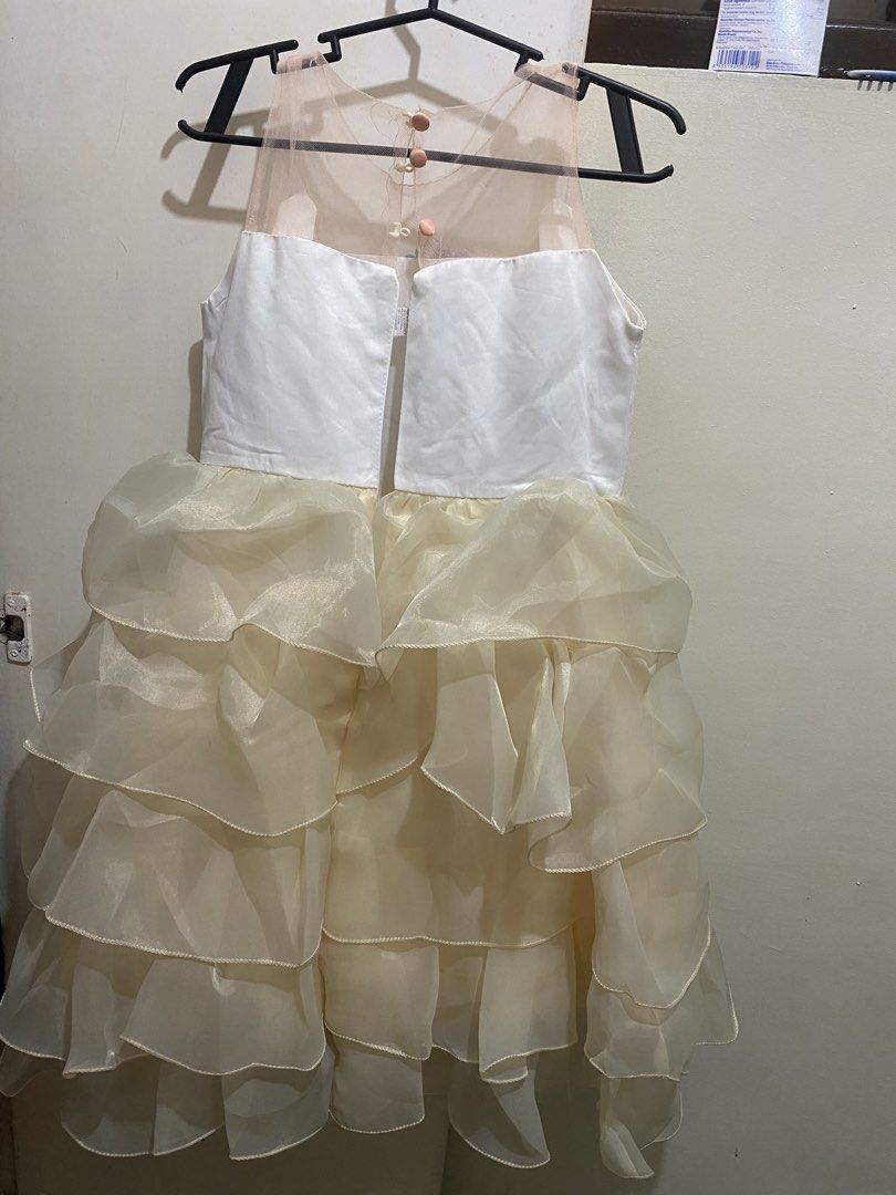 Unicorn dress 🦄 (Category: Babies & Kids Fashion) located in Quezon City. Submitted by mae317219 (Listing ID 1470489036, Image 3). Description: Bought from Dubai. Brand new never worn RFS: too small already (due to storage).