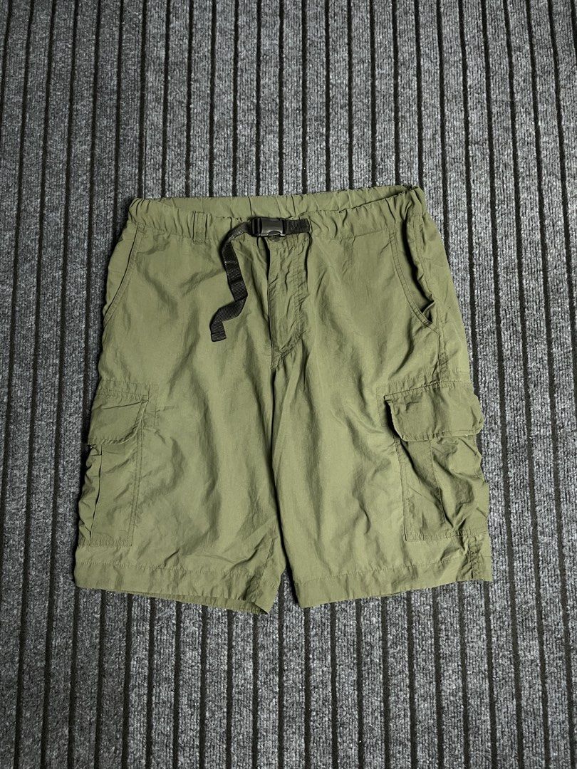 Uniqlo - Geared Utility Short (Category: Activewear) located in Puerto Princesa. Submitted by palawan.swagdealer (Listing ID 1470385471, Image 2). Description: All details are provided Kindly check each photo Item has no major flaws In very good condition.