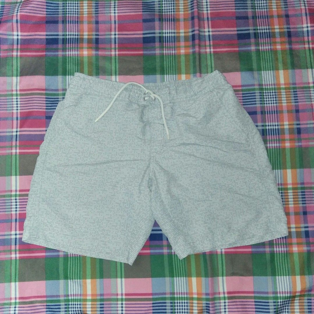 UNIQLO BEACH SHORT (Category: Swim Trunks & Board Shorts) located in Cebu City. Submitted by imbapicker (Listing ID 1470478322, Image 1). Description: UNIQLO BEACH SHORT SIZE LARGE WAISTLINE 30 TO 36" LENGTH 17" (ABOVE THE KNEE) EXCELLENT CONDITION NO ISSUE 500 +SHIPP DM IF INTERESTED 📩 LOCATION LAPU-LAPU CITY.