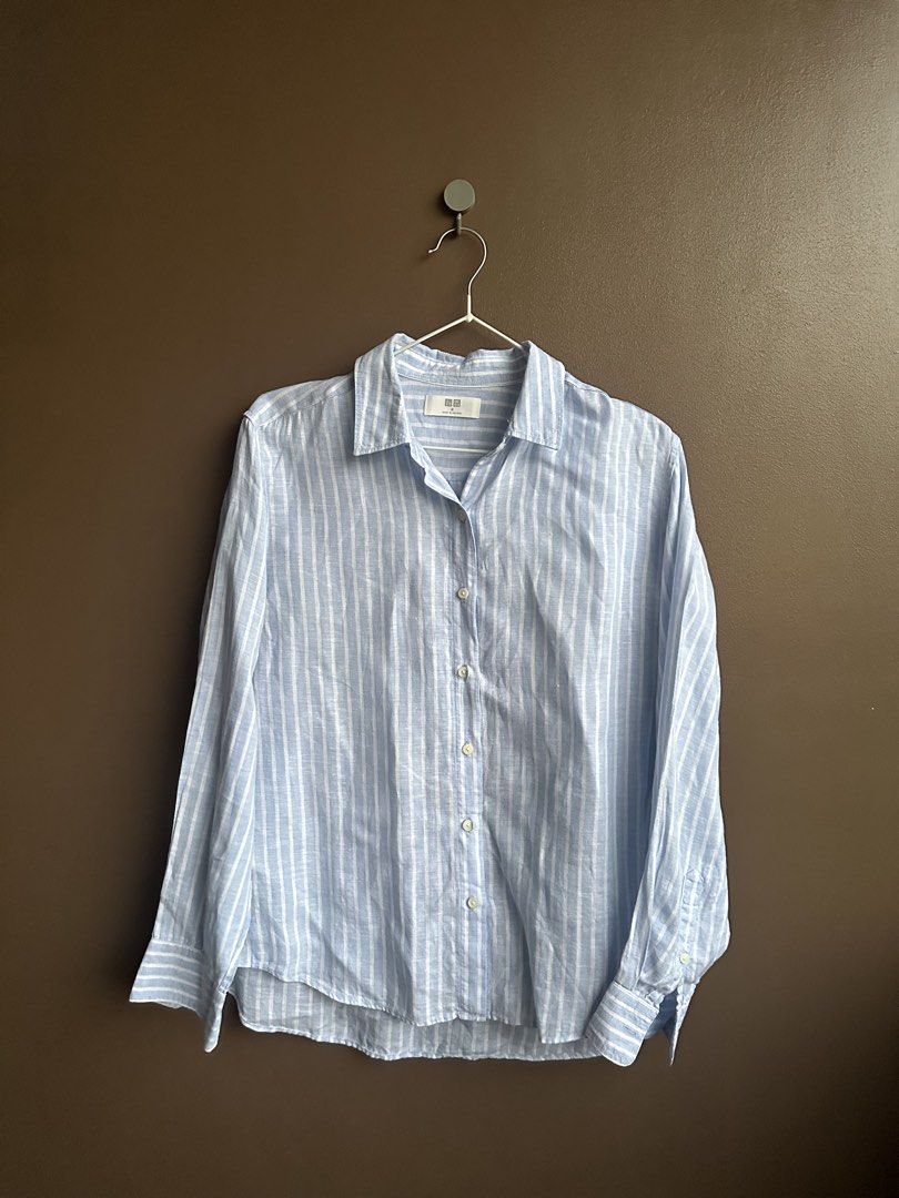 Uniqlo blue and white striped longsleeve button-down (Category: Longsleeves) located in Pasig City. Submitted by afterglowpreloved (Listing ID 1470463334, Image 1). Description: .