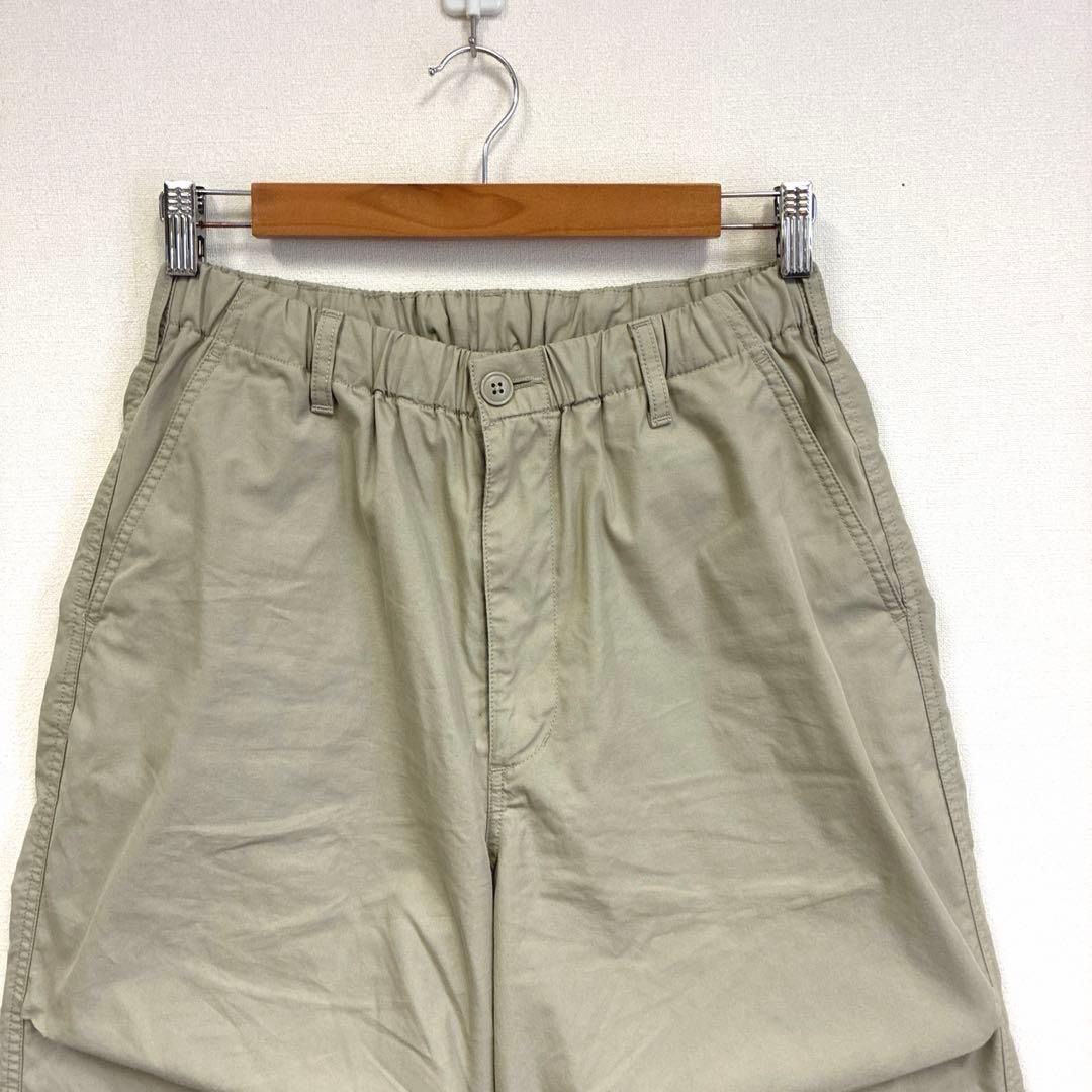 UNIQLO C Men Wide Pants Large (Category: Chinos) located in Paranaque City. Submitted by sengloveima (Listing ID 1470406437, Image 3). Description: .