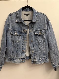 (Category: ) located in . Submitted by closetclearout.mnl (Listing ID 1470396629, Image 1). Description: .