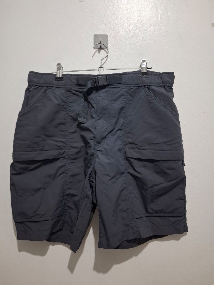 Uniqlo size med (Category: Shorts) located in Tarlac. Submitted by christopher.24 (Listing ID 1470397469, Image 1). Description: good condition legit.