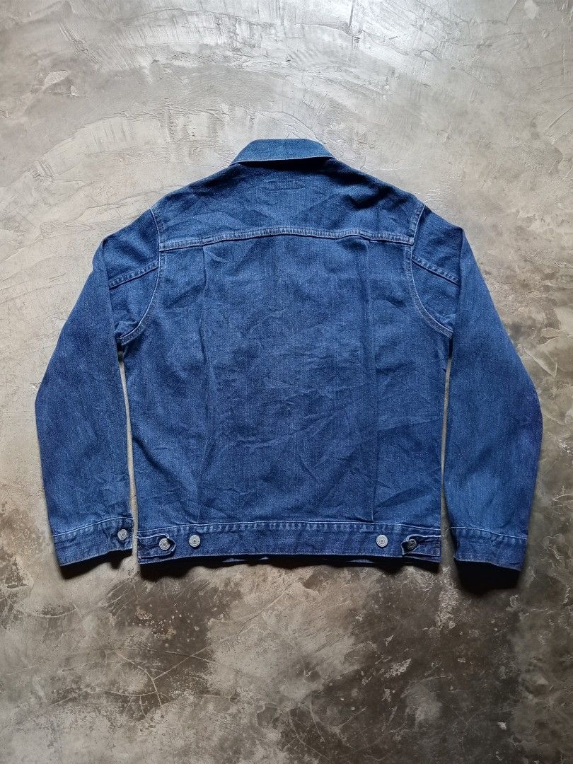 Uniqlo type 2 denim jacket- small (Category: Coats, Jackets and Outerwear) located in Davao. Submitted by hisdef (Listing ID 1470483085, Image 2). Description: Uniqlo type 2 denim jacket Condition- lightly used issue- none Dimensions in inches width-20 length-23 shoulder-16 sleeve-22.