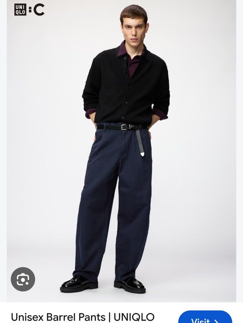 UNIQLO:C Men's Barrel Pants (Category: Chinos) located in Basista. Submitted by purpleens_shop (Listing ID 1470436410, Image 1). Description: Black 🖤 Condition:10/10.
