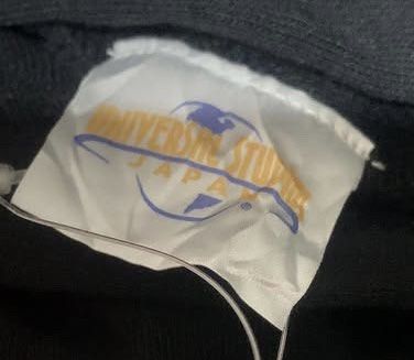 Universal Studios Spiderman Hoodie AOP (Category: Coats, Jackets and Outerwear) located in Silay City. Submitted by rikki_medel (Listing ID 1470523953, Image 3). Description: Universal Studios Spiderman Hoodie AOP Like New Condition No crackprints Size Large.