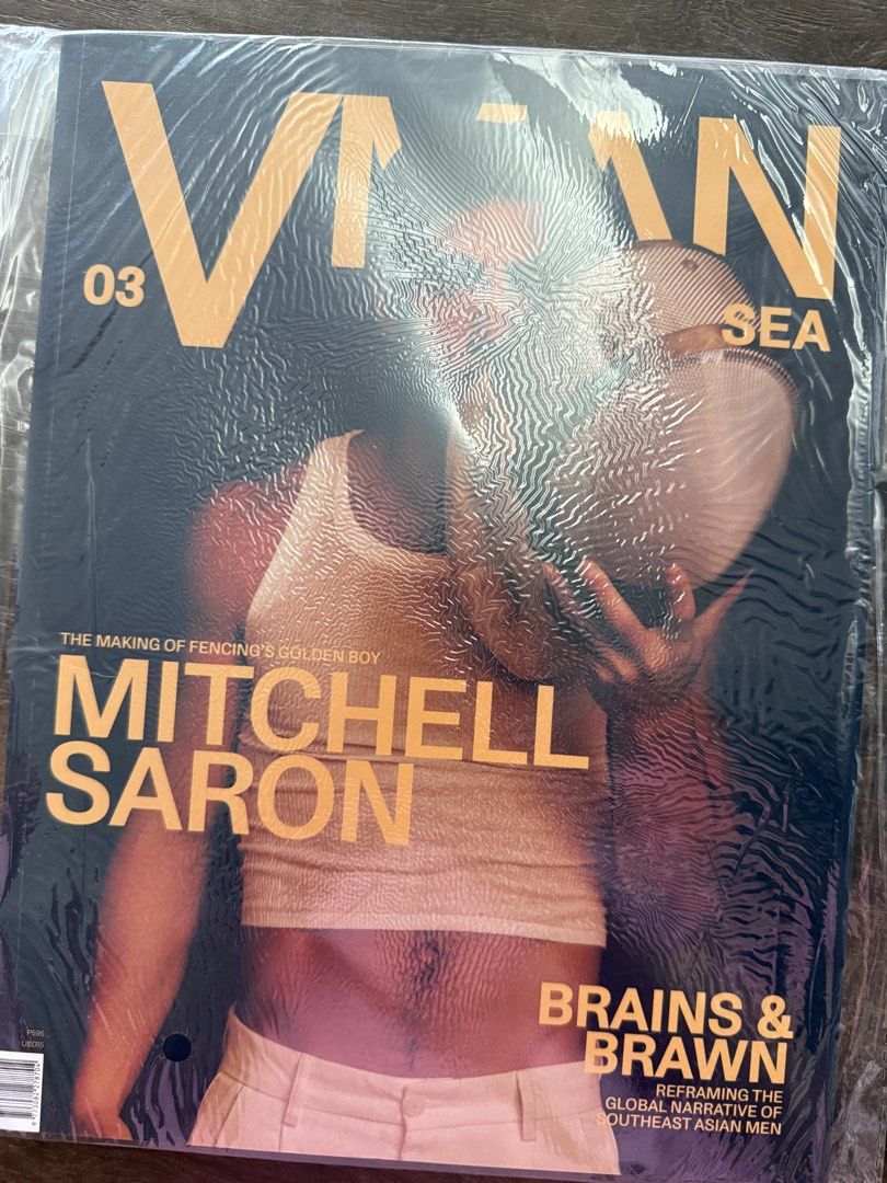 V Man Mitchell Saron (Category: Magazines) located in San Juan City. Submitted by teas_atbp (Listing ID 1470431862, Image 1). Description: .