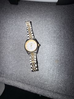 (Category: ) located in . Submitted by rare.desteen (Listing ID 1470375888, Image 1). Description: .