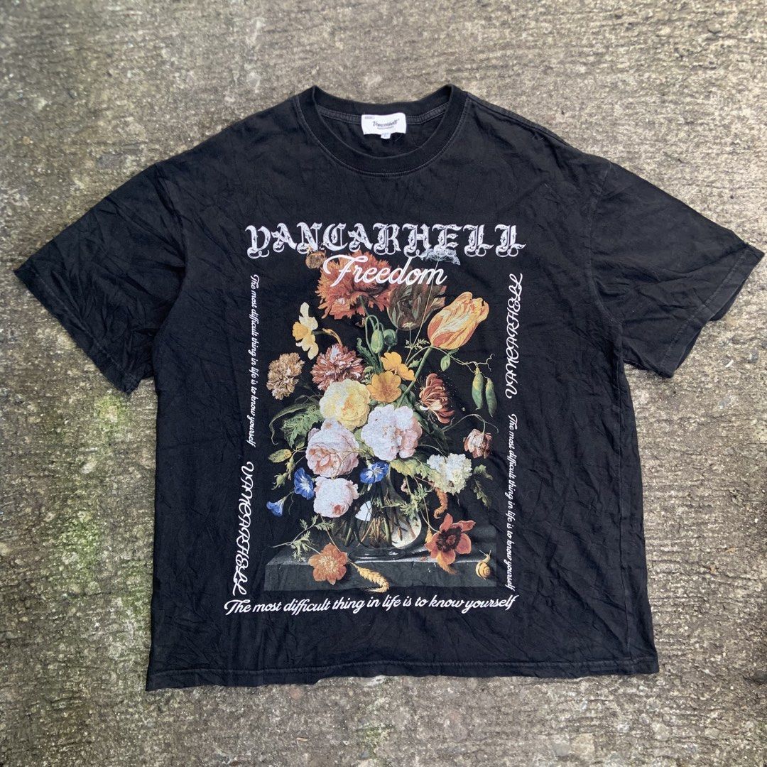 VANCARHELL SHIRT (Category: Tshirts & Polo Shirts ) located in Tabaco. Submitted by bayhust (Listing ID 1470481073, Image 1). Description: 23x28 EXCELLENT NO ISSUE 10/10 color rate.