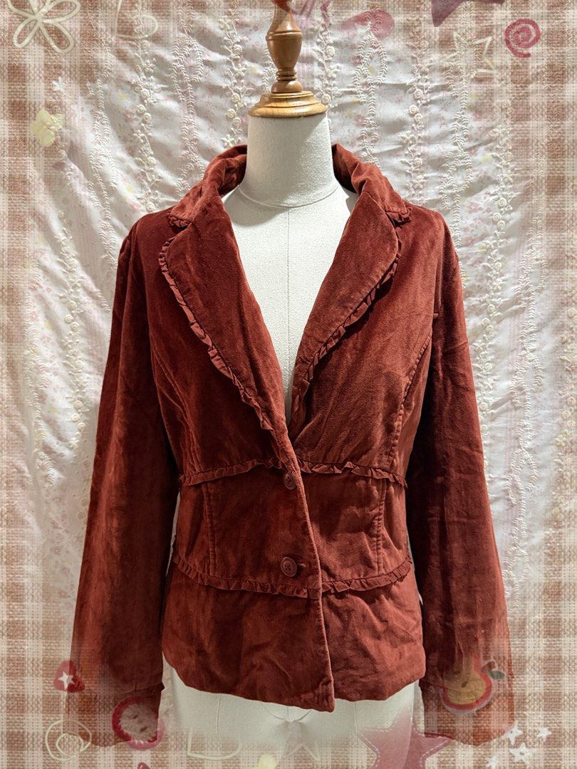 velvet ruffle-trim blazer (Category: Coats, Jackets and Outerwear) located in San Pedro. Submitted by swiit_fruutz (Listing ID 1470382970, Image 1). Description: 𑣲𝄞 size: M 𑣲𝄞 flaw/s: loose button mine: 300 steal: 400 lock: 500 𝓨𝓸𝓾 𝓬𝓪𝓷 𝓹𝓪𝓲𝓻 𝓲𝓽 𝔀𝓲𝓽𝓱… flare denim pants and ankle stiletto boots ᯓ‎𝄞 REMINDER All clothes are preloved. By proceeding with your purchase, you acknowledge and agree to this condition and confirm that yo