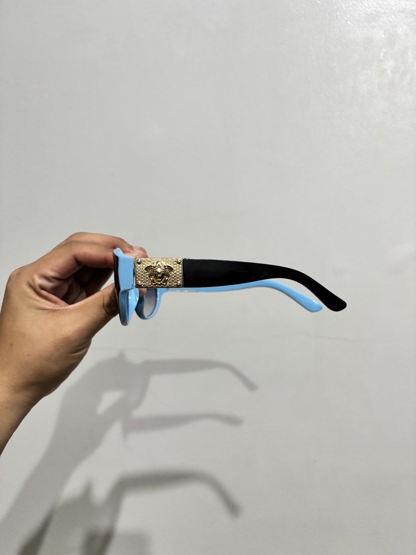 Versace Medusa Sunglasses (Category: Luxury Accessories) located in Cagayan de Oro. Submitted by rare.theory (Listing ID 1470358803, Image 2). Description: · Excellent condition · Sign of used · No major flaws Mine: ₱1,200 + (sf) Loc: Iligan City, Mindanao. (CAN SHIP NATIOMWIDE)🇵🇭.