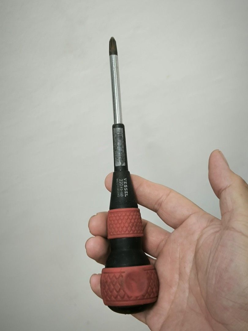 VESSEL Ball Grip Screwdriver 220 (+2 x 100mm) (Category: Home Improvement Tools & Accessories) located in Angeles City. Submitted by yellowbrickstore (Listing ID 1470432072, Image 1). Description: Up for grabs is an authentic VESSEL No. 220 Ball Grip Screwdriver made in Japan. Features the iconic red and black cushion ball grip for high-torque hand driving and a magnetized Chrome Vanadium hardened shaft. Brand / Model: VESSEL No. 220 P.2-100 (Mad