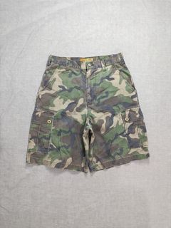 (Category: ) located in . Submitted by used_clothing2600 (Listing ID 1470517637, Image 1). Description: .