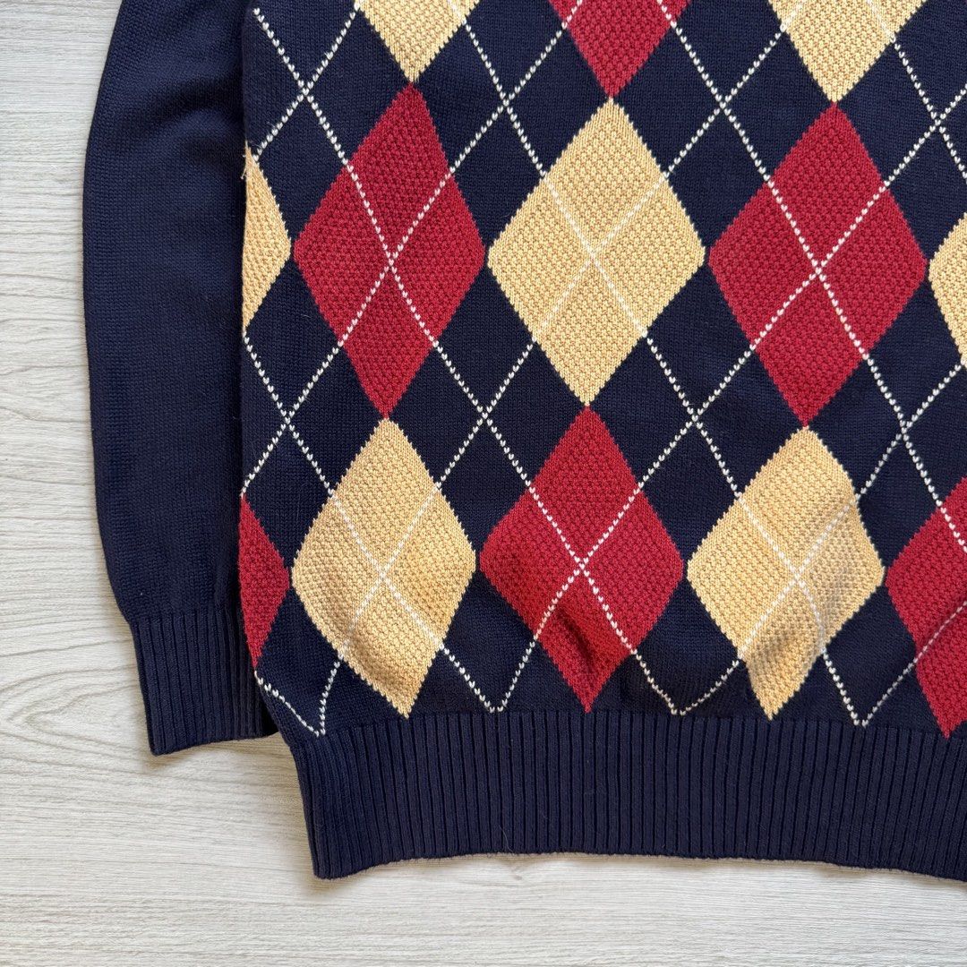 Vintage Bean Pole Argyle Knit Sweater (Category: Coats, Jackets and Outerwear) located in Zamboanga. Submitted by rustic.rev (Listing ID 1470503610, Image 3). Description: Vintage Bean Pole Argyle Knit Sweater In excellent condition Tagged: 95 Actual Measurements: Pit to pit: 21.5” Length: 27” Shoulders: 20.5” Sleeves length: 24”.