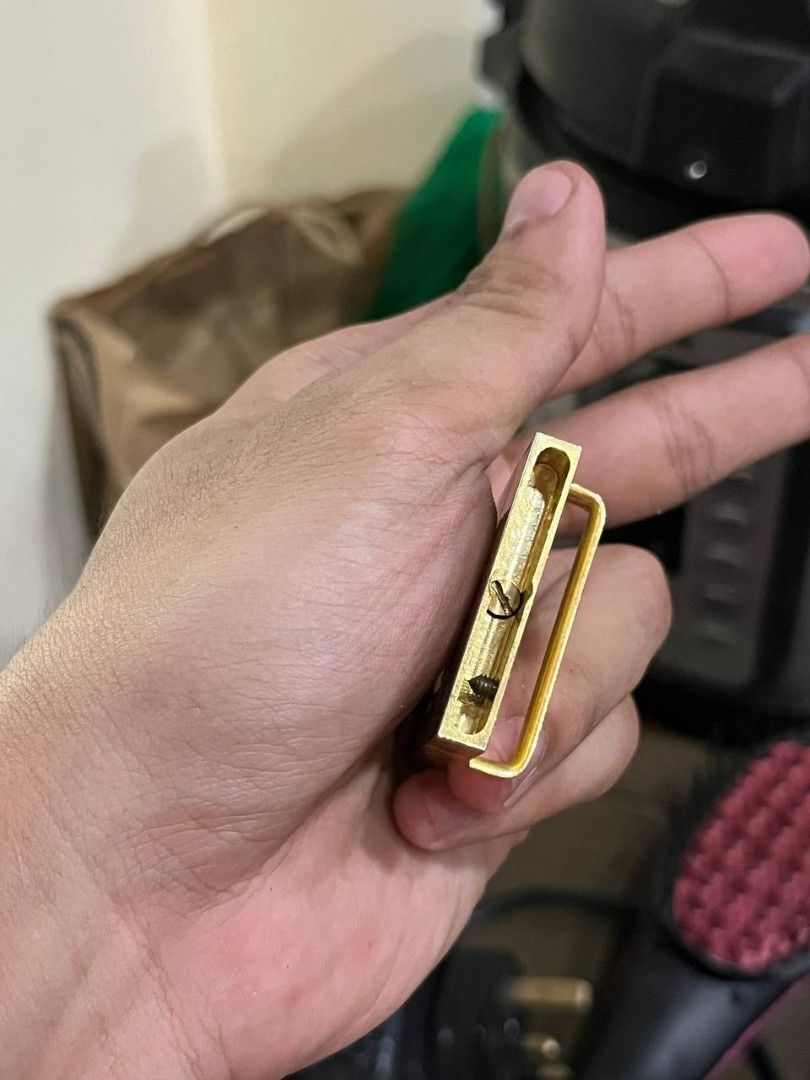 Vintage Celine Belt Buckle (Category: Vintage Collectibles) located in Quezon City. Submitted by michypeachyy1 (Listing ID 1470427461, Image 3). Description: 1000 plus shipping only vintage belt buckle.