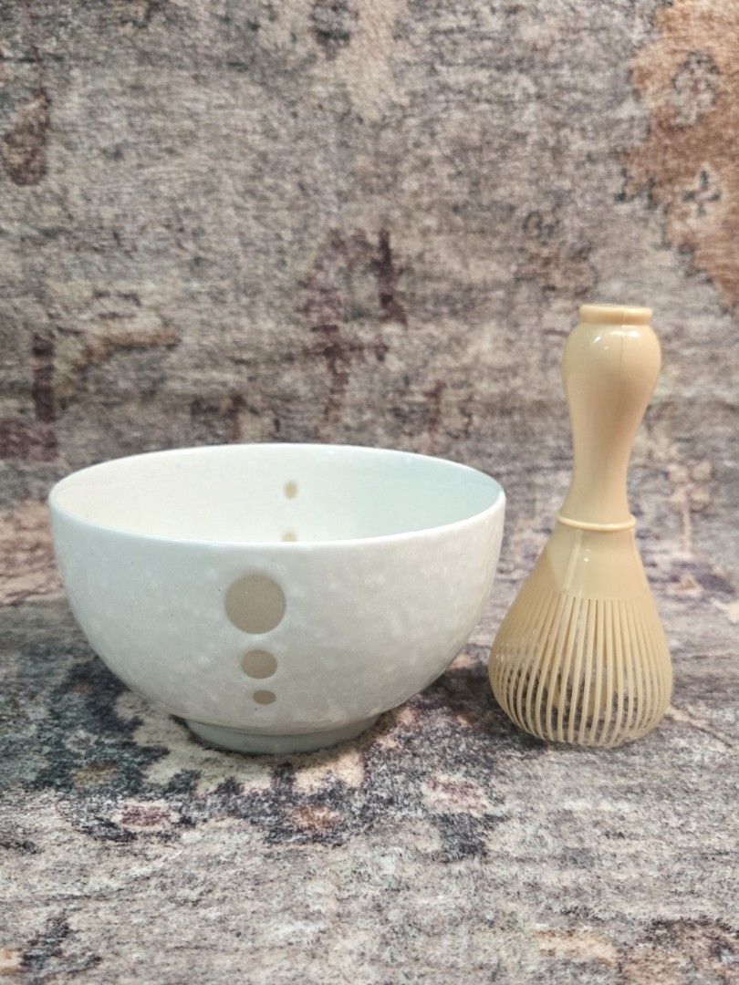 Vintage chawan matcha bowl (Category: Coffee & Tea Tableware) located in Manila. Submitted by cwknds (Listing ID 1470513356, Image 3). Description: japanese studio stoneware chawan. pale glaze with tactile snow-speckling and a vertical tan dot motif extending inside the basin. (chasen shown for scale comparison only) • vintage unused ~ personally sourced&curated note: these are vintage pieces hence may show signs of age and wear. please carefully