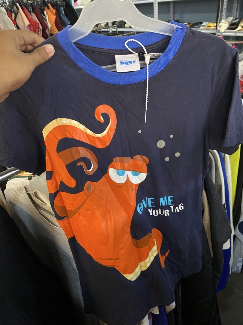 DISNEY FINDING DORY (Category: Tshirts & Polo Shirts ) located in San Jose. Submitted by shady.archives (Listing ID 1470544432, Image 1). Description: Small size.