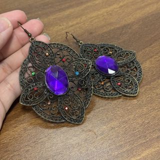 (Category: ) located in . Submitted by from.linea (Listing ID 1470540644, Image 1). Description: .