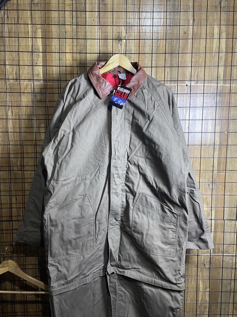 Vintage marlboro trench out (Category: Coats, Jackets and Outerwear) located in Pateros City. Submitted by toogood.mnl (Listing ID 1470522688, Image 1). Description: Real vintage marlboro trench coat W-24 L-34 No issue With hangtag Excellent condition .
