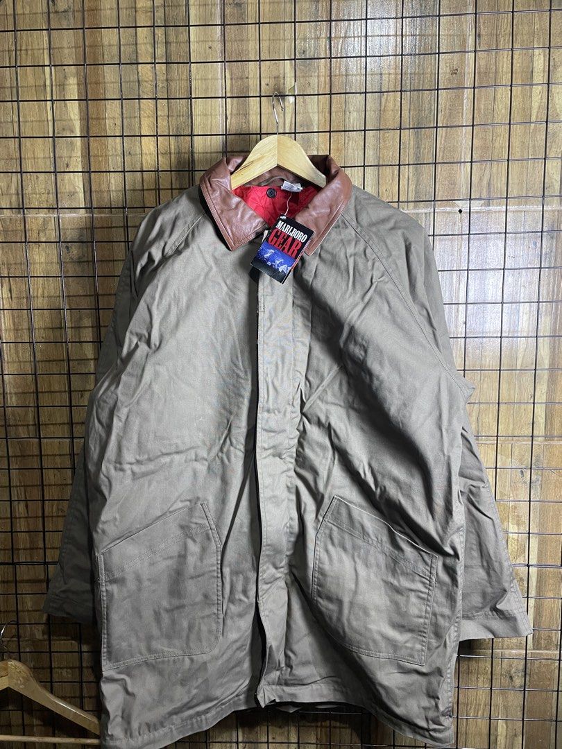 Vintage marlboro trench out (Category: Coats, Jackets and Outerwear) located in Pateros City. Submitted by toogood.mnl (Listing ID 1470522688, Image 3). Description: Real vintage marlboro trench coat W-24 L-34 No issue With hangtag Excellent condition .