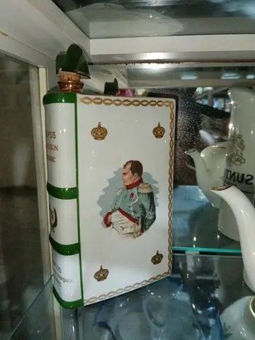 Vintage mix items (Category: Vintage Collectibles) located in Midsayap. Submitted by zealocean.9a866d (Listing ID 1470537067, Image 2). Description: MIX ITEMS..VINTAGE JAPAN SURPLUS.