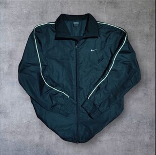 (Category: ) located in . Submitted by thriftedtaguig07 (Listing ID 1470462166, Image 1). Description: .