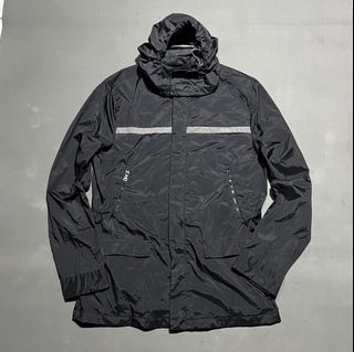 (Category: ) located in . Submitted by rndm.wears (Listing ID 1470529192, Image 1). Description: .