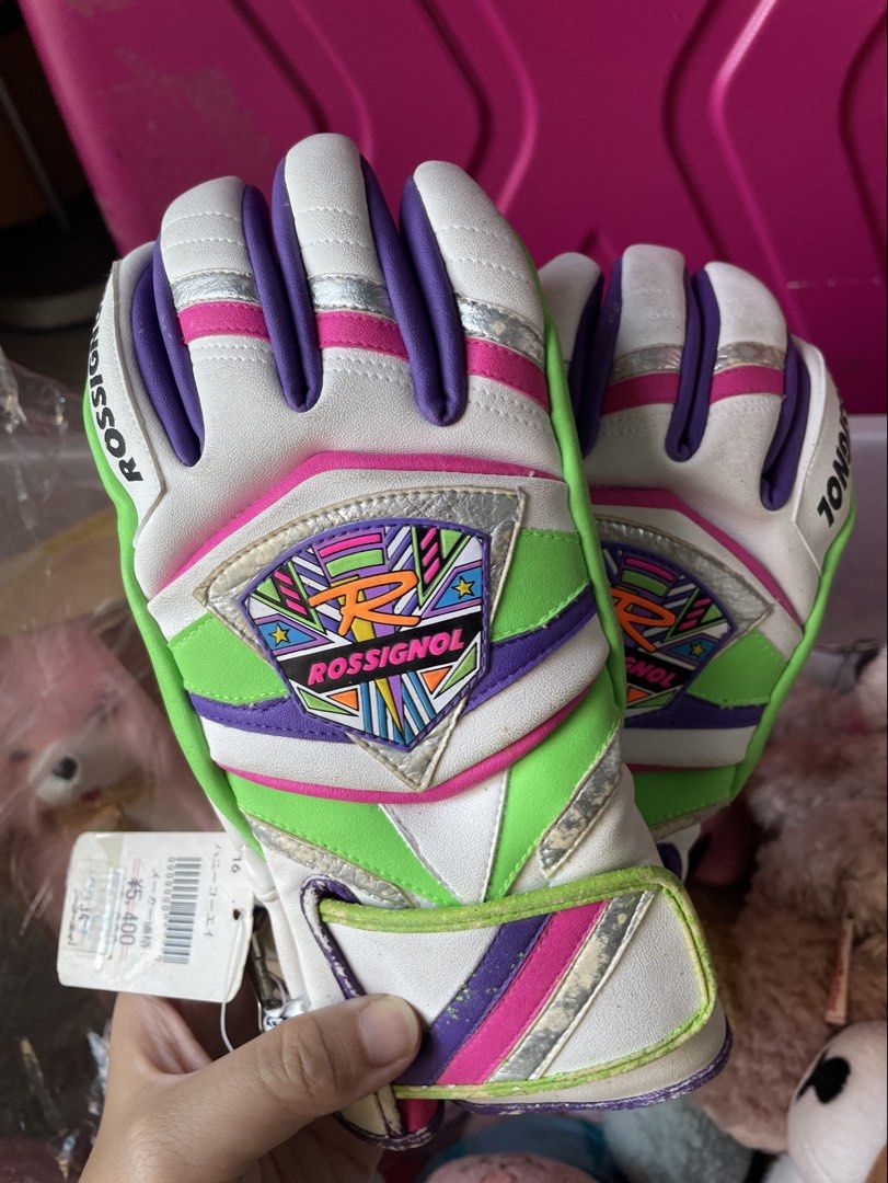 Vintage Rossignol Ski Gloves (Category: Gloves) located in Quezon City. Submitted by gems4sale (Listing ID 1470464597, Image 1). Description: .
