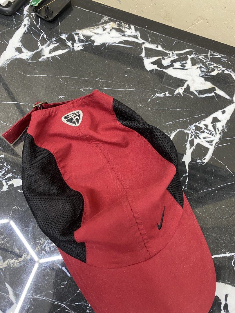 Vintage ‘Sample’ Nike ACG cap (Category: Caps & Hats) located in Calamba. Submitted by willpay.asap (Listing ID 1470352779, Image 2). Description: Vintage Nike ACG ‘Sample’ cap Excellent condition One size fit to all 🏷️2,800.