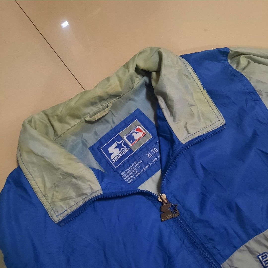 Vintage Starter Toronto Blue Jays Baseball Jacket (Category: Coats, Jackets and Outerwear) located in Cebu City. Submitted by archivalia.me (Listing ID 1470441805, Image 3). Description: Vintage Starter Toronto Blue Jays Baseball Jacket Size: XL Width 27 Length 30 Issue See On Pics Price dm + sf Loc: Cebu City.