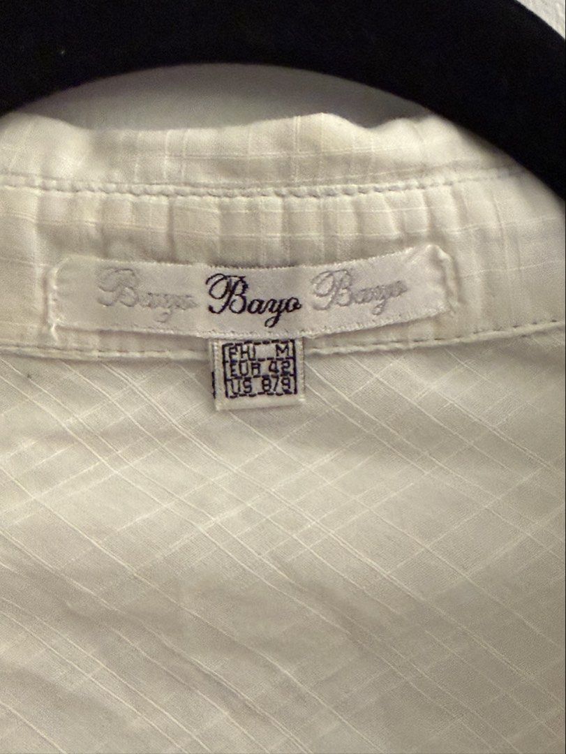 Vintage White Polo Small (Category: Others Tops) located in Manila. Submitted by closetclearout.mnl (Listing ID 1470408418, Image 3). Description: tight fit on a medium loose fit on a small .
