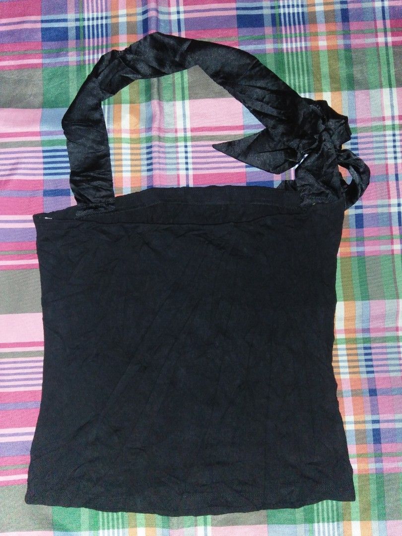 VINTAGE Y2K MORGAN DE TOI (Category: Blouses) located in Cebu City. Submitted by imbapicker (Listing ID 1470486713, Image 2). Description: VINTAGE Y2K MORGAN DE TOI STYLE HALTER NECK TUBE TOP EXCELLENT CONDITION NO ISSUE 1550 +SHIPP DM IF INTERESTED 📩 LOCATION LAPU-LAPU CITY.